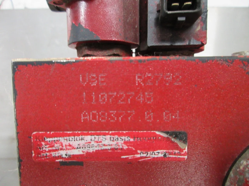 DAF VSE R 2792 // 11072745//A 08377.0.04 VENTIELBLOCK DAF GINAF - Hidraulika za Kamion: slika 5 DAF VSE R 2792 // 11072745//A 08377.0.04 VENTIELBLOCK DAF GINAF - Hidraulika za Kamion: slika 5