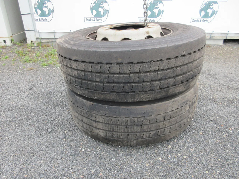 DUNLOP 315 / 70 R 22.5 VOORBAND MET STAAL WIEL - Guma za Kamion: slika 3 DUNLOP 315 / 70 R 22.5 VOORBAND MET STAAL WIEL - Guma za Kamion: slika 3