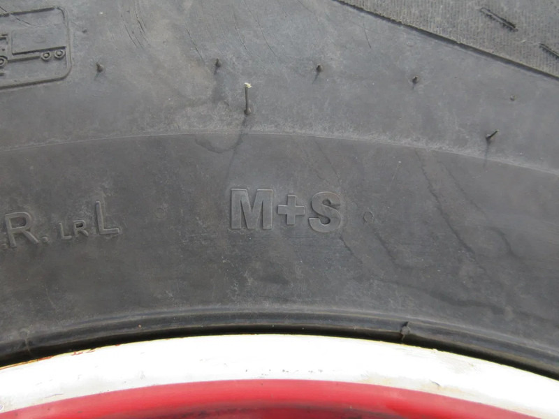 Diversen APOLLO 385/55 R 22.5 VOORBANDEN PROFIEL CA 80 % - Guma za Kamion: slika 4 Diversen APOLLO 385/55 R 22.5 VOORBANDEN PROFIEL CA 80 % - Guma za Kamion: slika 4