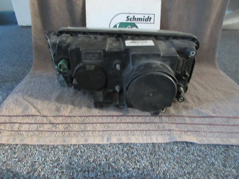 Iveco 5801898825 KOPLAMP HI WAY EURO 6 RECHTS KANT - Prednja svetla za Kamion: slika 3 Iveco 5801898825 KOPLAMP HI WAY EURO 6 RECHTS KANT - Prednja svetla za Kamion: slika 3