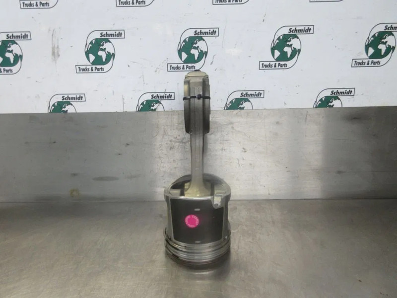 Iveco S-WAY 504028545 DRIJFSTAND 500086287 ZUIGER MODEL 2021 - Motor i delovi za Kamion: slika 2 Iveco S-WAY 504028545 DRIJFSTAND 500086287 ZUIGER MODEL 2021 - Motor i delovi za Kamion: slika 2