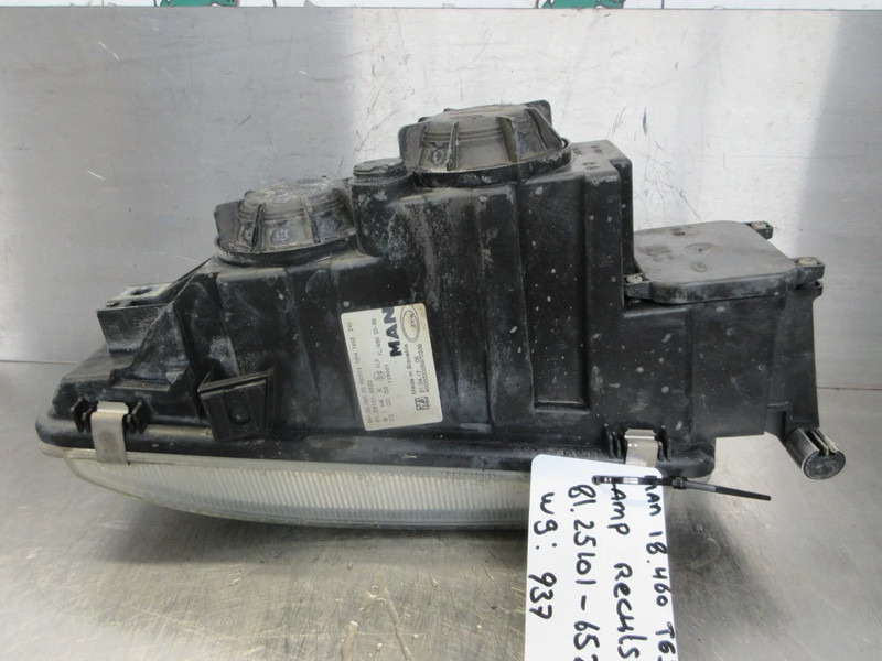 MAN 81.25101-6522 // 81.25101- 6798 // MISLAMP MAN TGS EURO 6 - Svetla za maglu za Kamion: slika 2 MAN 81.25101-6522 // 81.25101- 6798 // MISLAMP MAN TGS EURO 6 - Svetla za maglu za Kamion: slika 2
