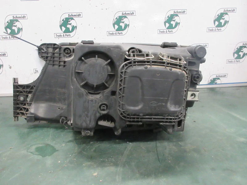 MAN 81.25101-6760 KOPLAMOP MAN 18.460 RECHTS MODEL 2020 - Prednja svetla za Kamion: slika 4 MAN 81.25101-6760 KOPLAMOP MAN 18.460 RECHTS MODEL 2020 - Prednja svetla za Kamion: slika 4