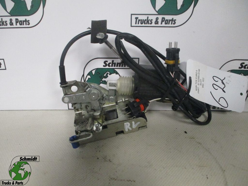 MAN 81.62680-6148 portier slot - Električni sistem za Kamion: slika 1 MAN 81.62680-6148 portier slot - Električni sistem za Kamion: slika 1