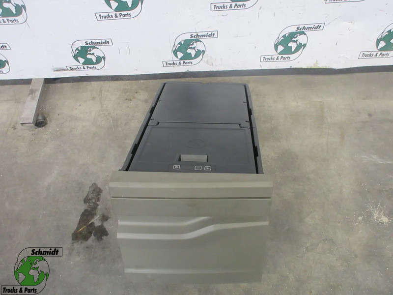 MAN 81.63910-6445 KOELKAST MAN 18.520 EURO 6 MODEL 2024 - Električni sistem za Kamion: slika 1 MAN 81.63910-6445 KOELKAST MAN 18.520 EURO 6 MODEL 2024 - Električni sistem za Kamion: slika 1