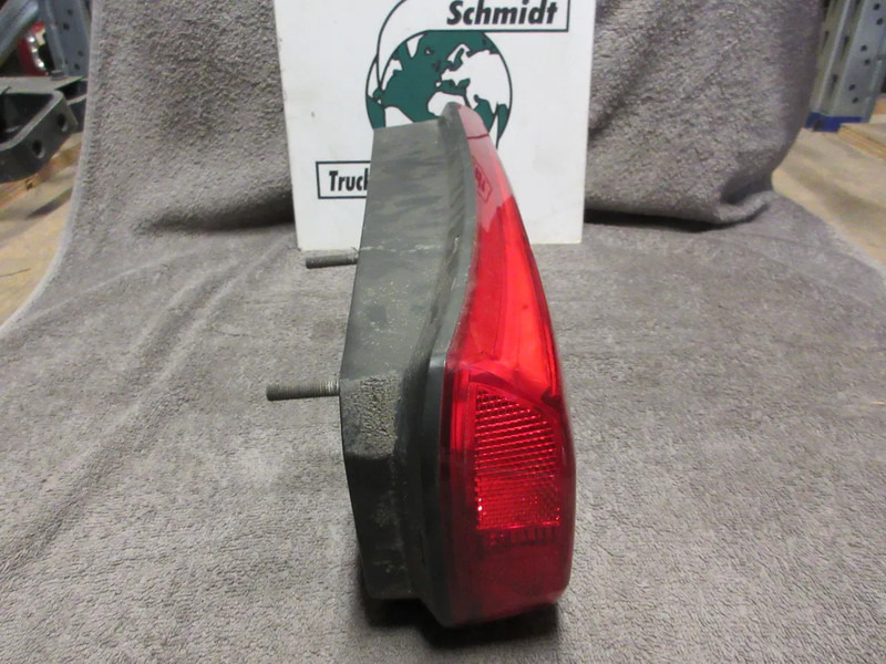 Mercedes-Benz A 003 554 61 03 ACHTERLAMP MERCEDES BENZ 1845 MP4 EURO 6 LINKS - Zadnja svetla za Kamion: slika 2 Mercedes-Benz A 003 554 61 03 ACHTERLAMP MERCEDES BENZ 1845 MP4 EURO 6 LINKS - Zadnja svetla za Kamion: slika 2