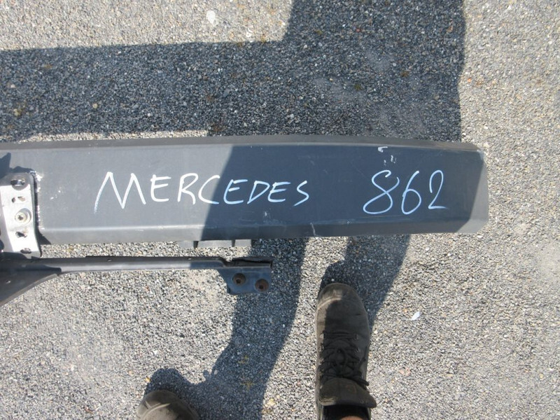 Mercedes-Benz A 960 666 06 11 BUMPER BALK MERCEDES MP 4 EURO 6 - Ram/ Šasija za Kamion: slika 4 Mercedes-Benz A 960 666 06 11 BUMPER BALK MERCEDES MP 4 EURO 6 - Ram/ Šasija za Kamion: slika 4