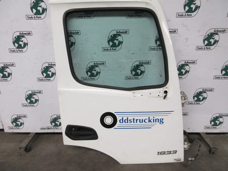 Mercedes-Benz A 960 720 26 03 DEUR MERCEDES MP4 RECHTS MODEL 2018 - Vrata i delovi za Kamion: slika 5 Mercedes-Benz A 960 720 26 03 DEUR MERCEDES MP4 RECHTS MODEL 2018 - Vrata i delovi za Kamion: slika 5