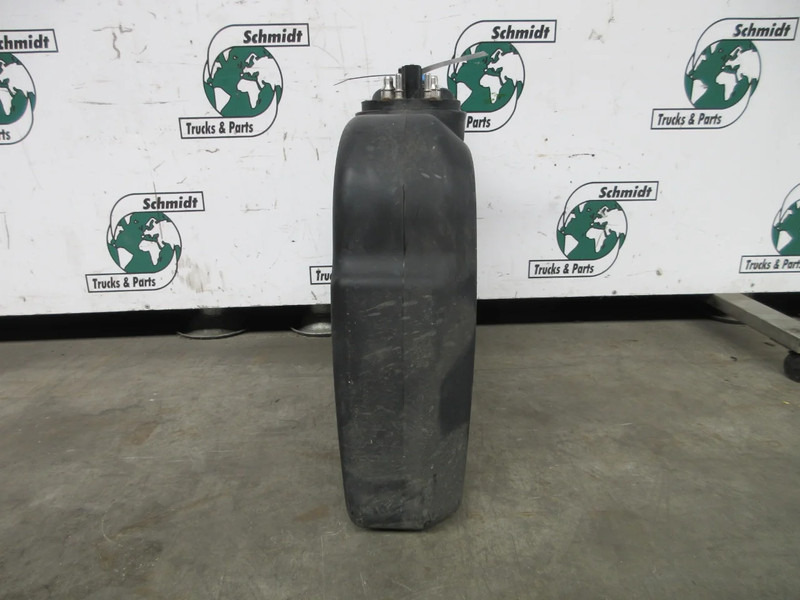 Mercedes-Benz A 967 470 09 15// A 967 470 05 15 - Rezervoar za gorivo za Kamion: slika 4 Mercedes-Benz A 967 470 09 15// A 967 470 05 15 - Rezervoar za gorivo za Kamion: slika 4