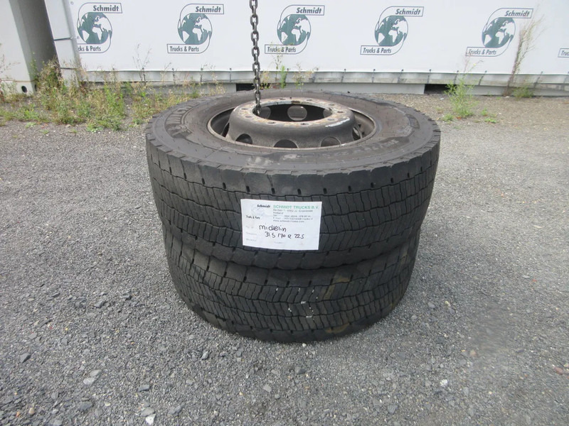Michelin 315/70R22.5 // 2 X ACHTER BAND MET STAAL WIEL - Guma za Kamion: slika 3 Michelin 315/70R22.5 // 2 X ACHTER BAND MET STAAL WIEL - Guma za Kamion: slika 3