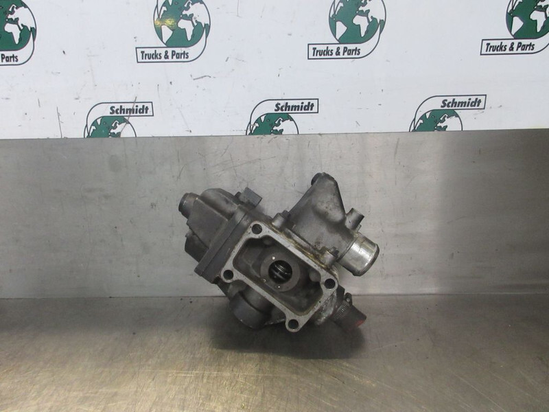 Renault 23040849 WATERPOMP HUIS D210 EURO 6 - Vodena pumpa za Kamion: slika 2 Renault 23040849 WATERPOMP HUIS D210 EURO 6 - Vodena pumpa za Kamion: slika 2