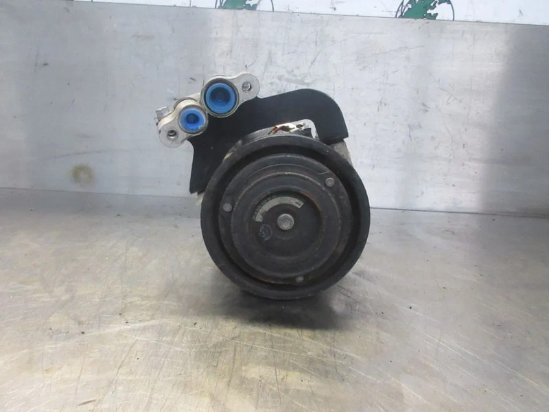 Mercedes-Benz A 936 230 01 11 AIRCOPOMP MERCEDES BENZ ATEGO EURO 6 - Rezervni deo za Kamion: slika 4 Mercedes-Benz A 936 230 01 11 AIRCOPOMP MERCEDES BENZ ATEGO EURO 6 - Rezervni deo za Kamion: slika 4