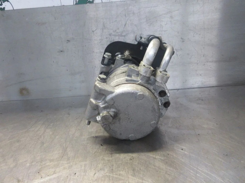 Mercedes-Benz A 936 230 01 11 AIRCOPOMP MERCEDES BENZ ATEGO EURO 6 - Rezervni deo za Kamion: slika 2 Mercedes-Benz A 936 230 01 11 AIRCOPOMP MERCEDES BENZ ATEGO EURO 6 - Rezervni deo za Kamion: slika 2