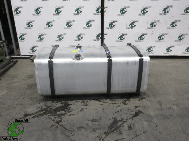 Scania 1871193 // 700 LITER INHOUD SCANIA P 410 NGS MODEL 2022 - Rezervoar za gorivo za Kamion: slika 1 Scania 1871193 // 700 LITER INHOUD SCANIA P 410 NGS MODEL 2022 - Rezervoar za gorivo za Kamion: slika 1