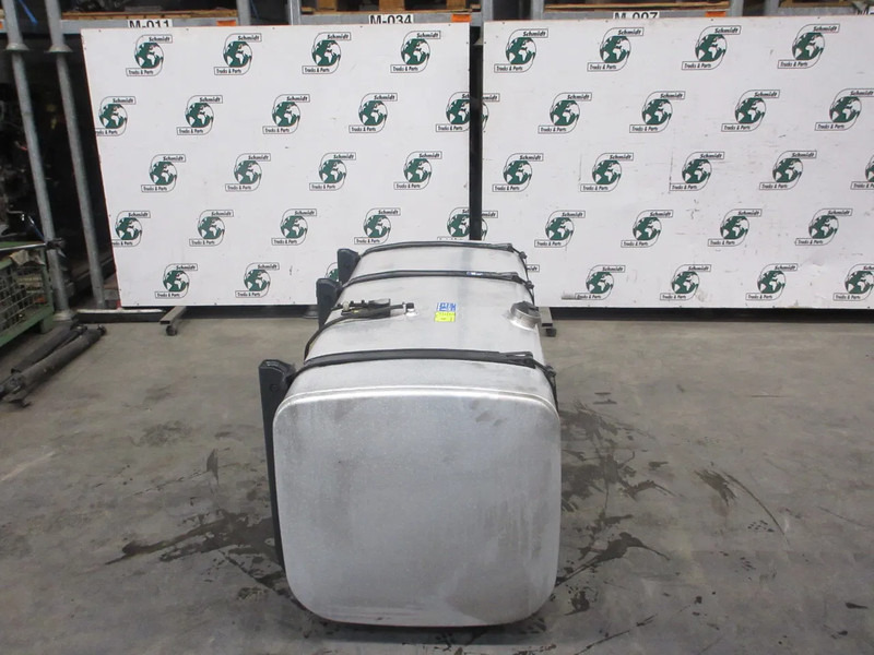 Scania 1871193 // 700 LITER INHOUD SCANIA P 410 NGS MODEL 2022 - Rezervoar za gorivo za Kamion: slika 4 Scania 1871193 // 700 LITER INHOUD SCANIA P 410 NGS MODEL 2022 - Rezervoar za gorivo za Kamion: slika 4