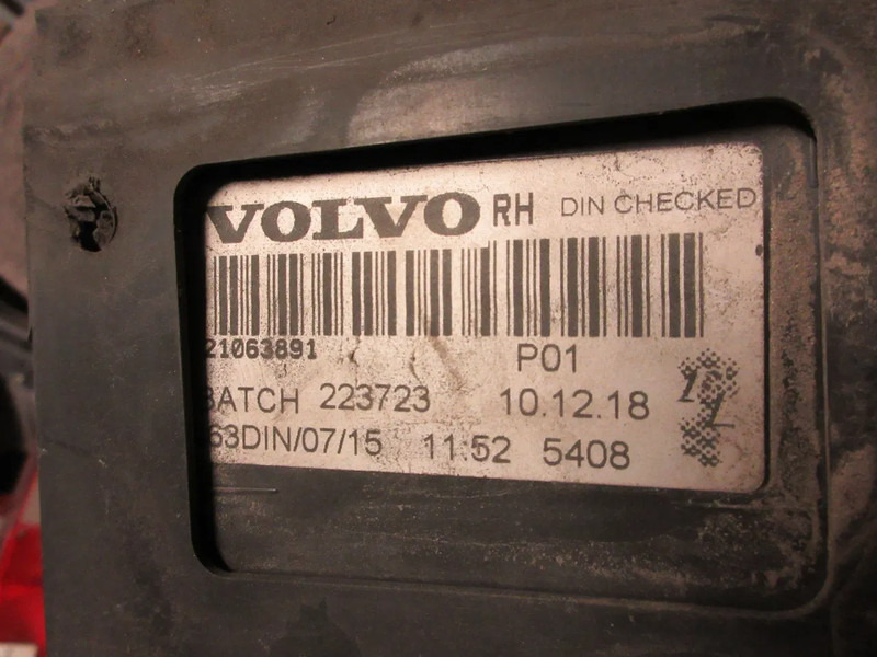 Volvo 21063891 ACHTERLAMP VOLVO FH SERIE RECHTS EURO 5 - Zadnja svetla za Kamion: slika 5 Volvo 21063891 ACHTERLAMP VOLVO FH SERIE RECHTS EURO 5 - Zadnja svetla za Kamion: slika 5