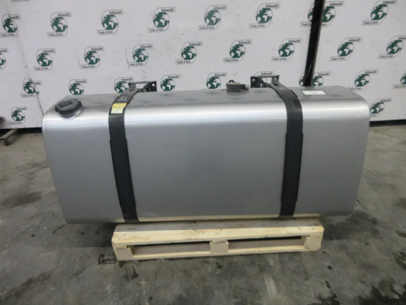 Volvo 2156455 DIESELTANK VOLVO FM 420 EURO 6 MODEL 2018 - Rezervoar za gorivo za Kamion: slika 4 Volvo 2156455 DIESELTANK VOLVO FM 420 EURO 6 MODEL 2018 - Rezervoar za gorivo za Kamion: slika 4