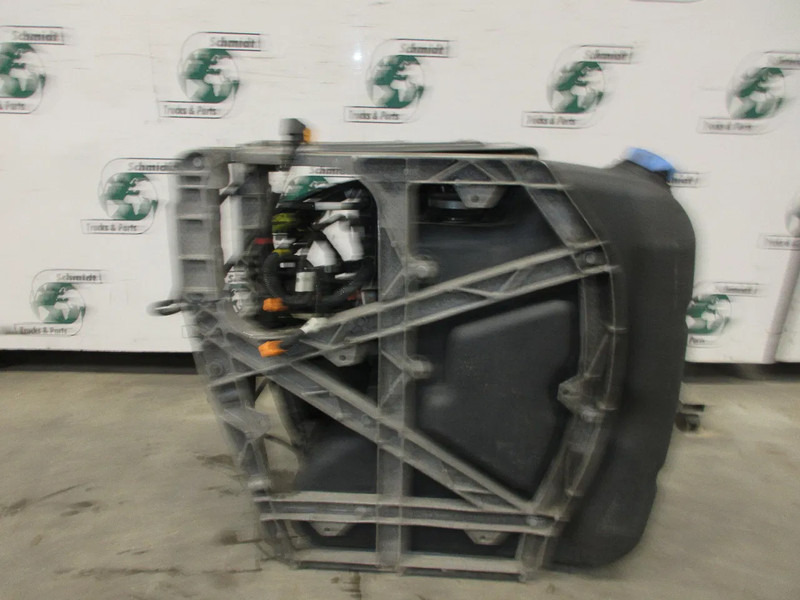 Volvo 23225656 // 24047642 AD BLUE TANK VOLVO FM 330 EURO 6 MODEL 2023 - Rezervoar za gorivo za Kamion: slika 5 Volvo 23225656 // 24047642 AD BLUE TANK VOLVO FM 330 EURO 6 MODEL 2023 - Rezervoar za gorivo za Kamion: slika 5