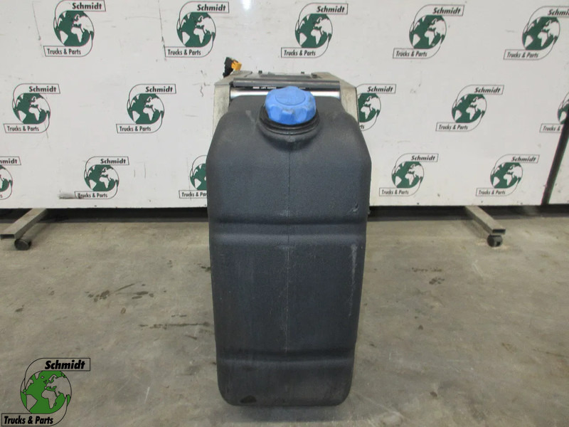 Volvo 23225656 // 24047642 AD BLUE TANK VOLVO FM 330 EURO 6 MODEL 2023 - Rezervoar za gorivo za Kamion: slika 1 Volvo 23225656 // 24047642 AD BLUE TANK VOLVO FM 330 EURO 6 MODEL 2023 - Rezervoar za gorivo za Kamion: slika 1