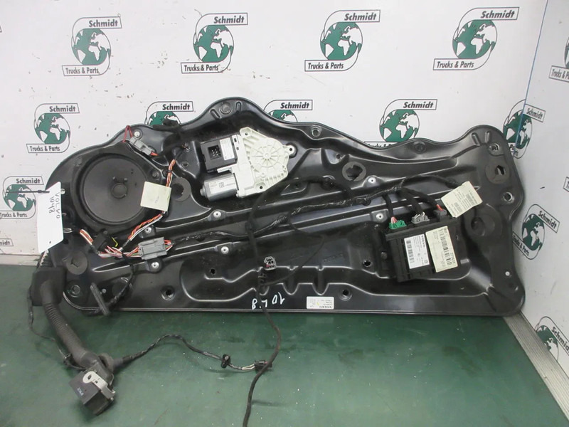 Volvo 84390128 // 24059324 RAAM MEGANIEK VOLVO FM 330 EURO 6 MODEL 2023 - Kabina i enterijer za Kamion: slika 2 Volvo 84390128 // 24059324 RAAM MEGANIEK VOLVO FM 330 EURO 6 MODEL 2023 - Kabina i enterijer za Kamion: slika 2