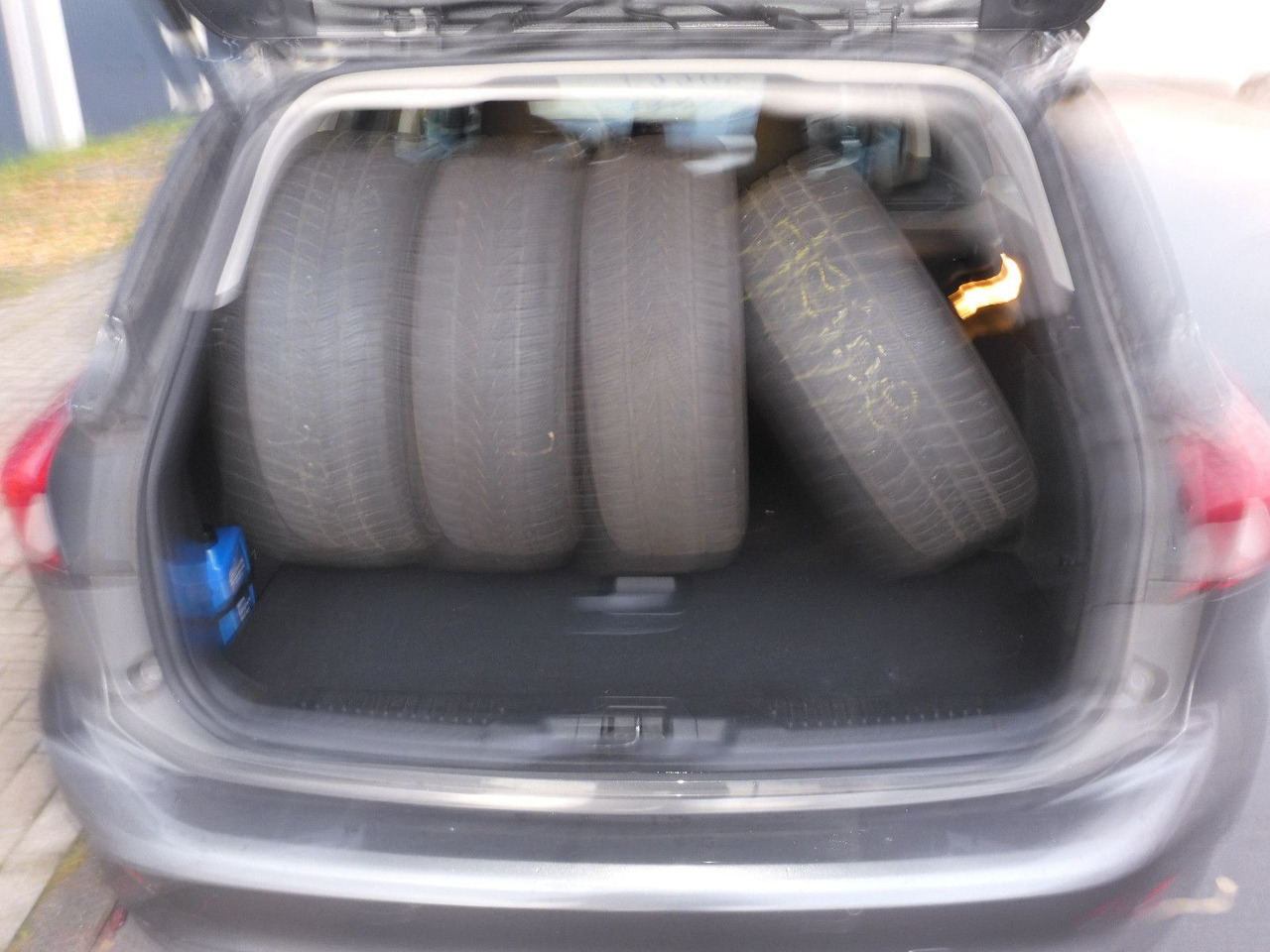 Prenosni viljuškar Moffett Hydraulischen Gabeln +Schubmast+Top Zustand: slika 7