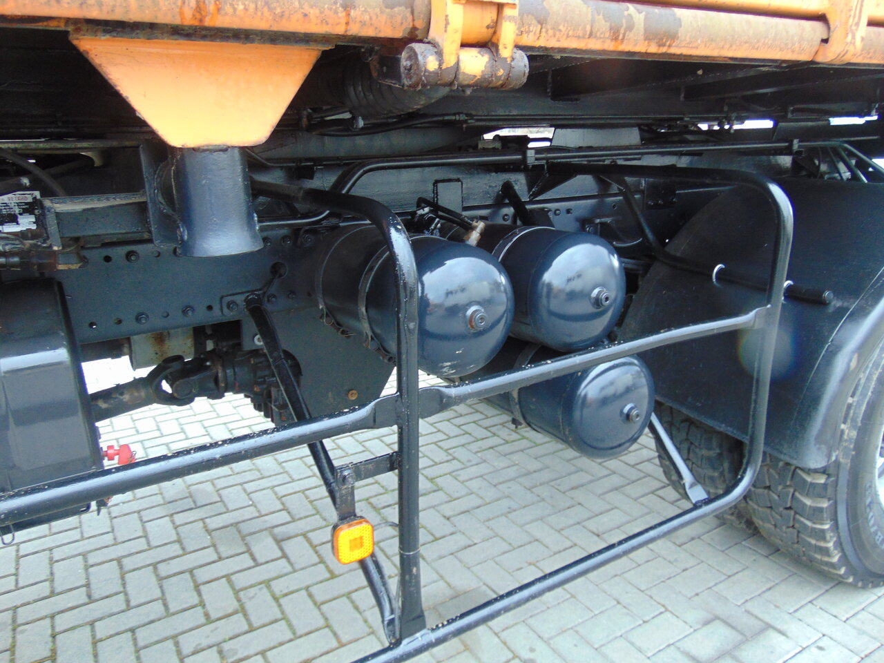 Istovarivač MAN 18-224 4x4 KIPER: slika 15