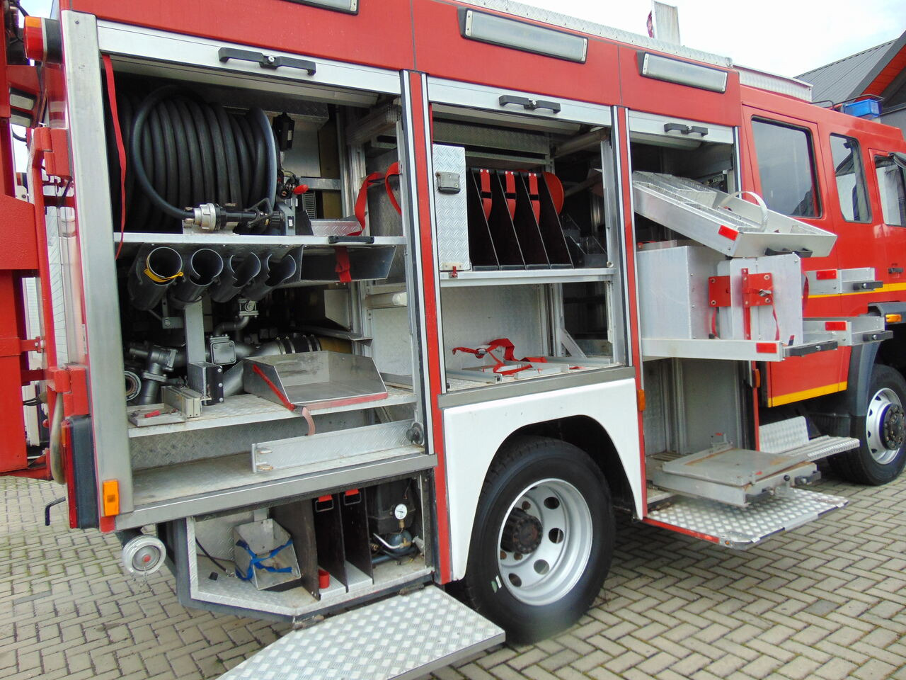 Vatrogasni kamion MAN LE14.260 4x4 MAGIRUS: slika 13
