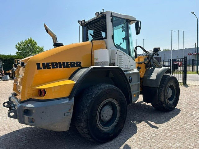 Liebherr L538 - Utovarivač točkaš: slika 5 Liebherr L538 - Utovarivač točkaš: slika 5
