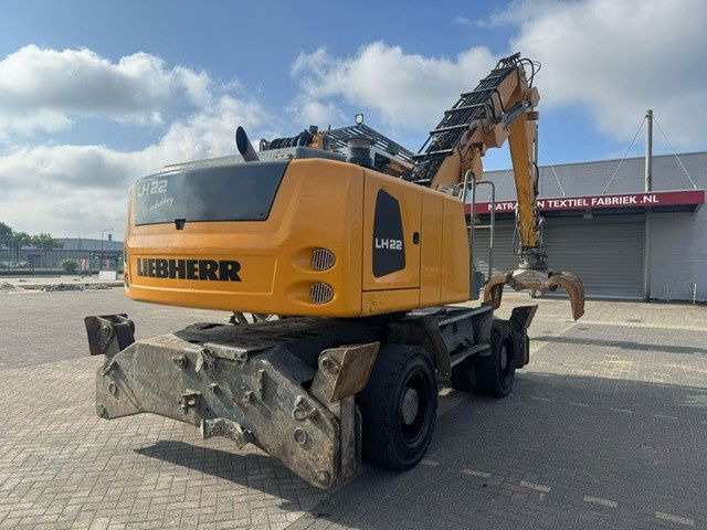 Liebherr LH22M Litronic Overslag grijper - Bager za obradu otpada/ Industrije: slika 4 Liebherr LH22M Litronic Overslag grijper - Bager za obradu otpada/ Industrije: slika 4
