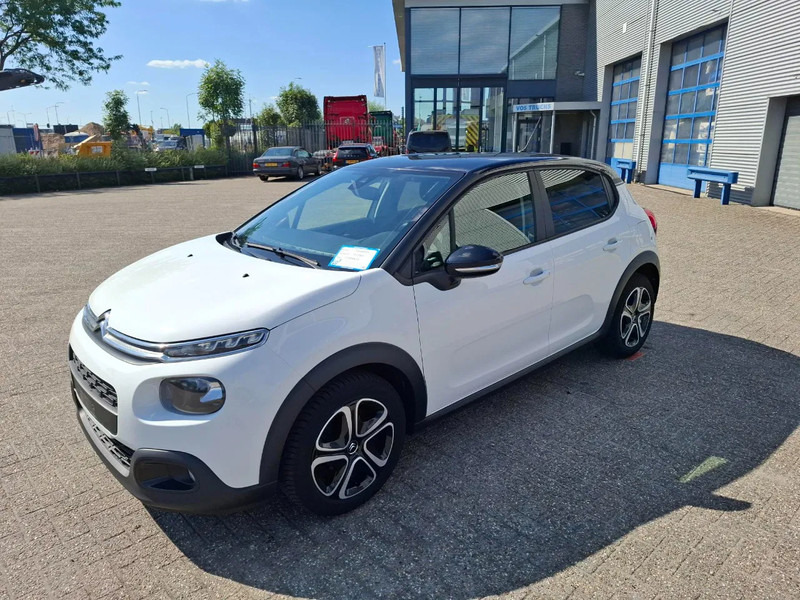 Citroën C3 C3 / NAVI / AIRCO / TEMPOMAAT / LINE DETECTION / PARKSENSORS / DAB RADIO / 146790 KM / MANUAL / 2020 - Hečbek: slika 1 Citroën C3 C3 / NAVI / AIRCO / TEMPOMAAT / LINE DETECTION / PARKSENSORS / DAB RADIO / 146790 KM / MANUAL / 2020 - Hečbek: slika 1