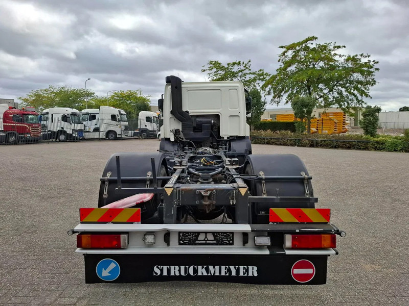 DAF CF75-250 / ADR / ONLY:320740 KM / PTO / INLINER / ALCOA / GOOD CONDITION / MANUAL / EURO-5 / 2011 - Kamion sa golom šasijom i zatvorenom kabinom: slika 4 DAF CF75-250 / ADR / ONLY:320740 KM / PTO / INLINER / ALCOA / GOOD CONDITION / MANUAL / EURO-5 / 2011 - Kamion sa golom šasijom i zatvorenom kabinom: slika 4