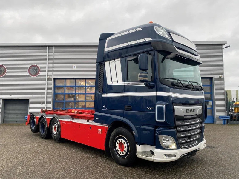 DAF XF106-530 8X2 / AJK HOOKLIFT 25000KG / 9 TON FRONT AXLE / NAVI / ONLY:612482 KM / SSC / AUTOMATIC / EURO-6 / 2019 - Kamion sa hidrauličnom kukom: slika 2 DAF XF106-530 8X2 / AJK HOOKLIFT 25000KG / 9 TON FRONT AXLE / NAVI / ONLY:612482 KM / SSC / AUTOMATIC / EURO-6 / 2019 - Kamion sa hidrauličnom kukom: slika 2