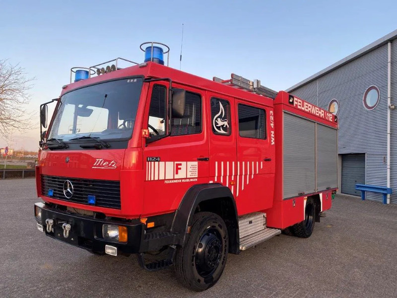 Mercedes-Benz 1124 AF / 4X4 / GERMAN TRUCK / WATERTANK 2400 LITER+POMP / GOOD CONDITION / ONLY:25235 KM / MARGE / MANUAL / 1996 - Vatrogasni kamion: slika 1 Mercedes-Benz 1124 AF / 4X4 / GERMAN TRUCK / WATERTANK 2400 LITER+POMP / GOOD CONDITION / ONLY:25235 KM / MARGE / MANUAL / 1996 - Vatrogasni kamion: slika 1