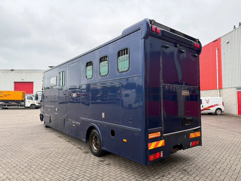 Mercedes-Benz Atego 1223 / ENGINE RUNNING / ONLY:159450 KM / HORSETRUCK / HEATED BOX / GEN2-TACHO= WATERTANK / LIVING ROOM / EURO-2 / MANUAL / - Kamioni za prevoz konja: slika 3 Mercedes-Benz Atego 1223 / ENGINE RUNNING / ONLY:159450 KM / HORSETRUCK / HEATED BOX / GEN2-TACHO= WATERTANK / LIVING ROOM / EURO-2 / MANUAL / - Kamioni za prevoz konja: slika 3