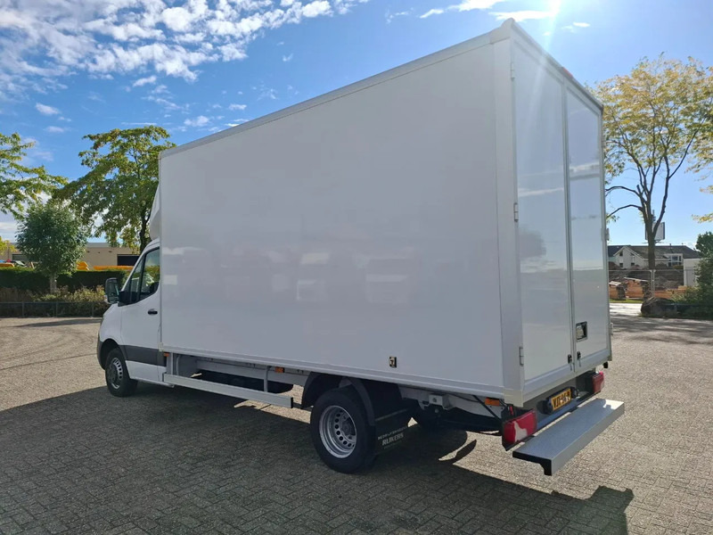 Mercedes-Benz Sprinter 516 CDI / DOUBLE AIR REAR / CLEAN NL VAN / TUV:19-03-2026 / MBUX / NAVI / KEYLESS START / DAB RADIO / 3SEATS / AUTOMATIC / 2021 - Furgon: slika 3 Mercedes-Benz Sprinter 516 CDI / DOUBLE AIR REAR / CLEAN NL VAN / TUV:19-03-2026 / MBUX / NAVI / KEYLESS START / DAB RADIO / 3SEATS / AUTOMATIC / 2021 - Furgon: slika 3