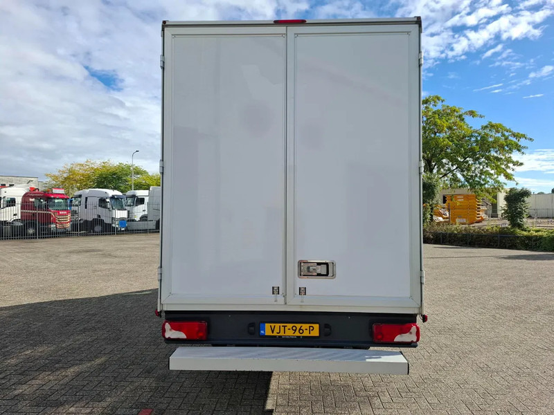 Mercedes-Benz Sprinter 516 CDI / DOUBLE AIR REAR / CLEAN NL VAN / TUV:19-03-2026 / MBUX / NAVI / KEYLESS START / DAB RADIO / 3SEATS / AUTOMATIC / 2021 - Furgon: slika 4 Mercedes-Benz Sprinter 516 CDI / DOUBLE AIR REAR / CLEAN NL VAN / TUV:19-03-2026 / MBUX / NAVI / KEYLESS START / DAB RADIO / 3SEATS / AUTOMATIC / 2021 - Furgon: slika 4