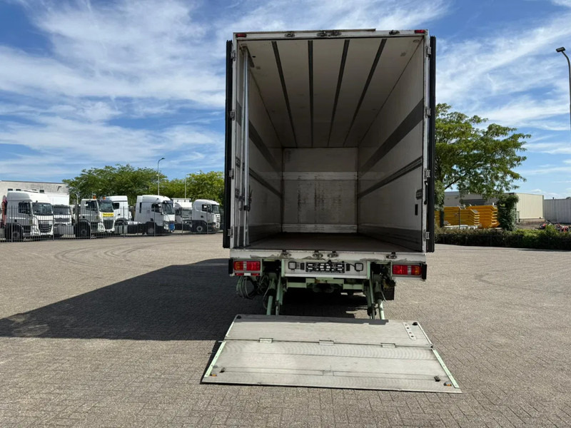 Scania R450 / RETARDER / ISOLATED GERMAN FLOWER COMBI / THROUGH-LOADING SYSTEM / SMART TACHO / 2XPLATFORM / LIFT+LENKACHSE / LWDS / EUR - Hladnjača: slika 5 Scania R450 / RETARDER / ISOLATED GERMAN FLOWER COMBI / THROUGH-LOADING SYSTEM / SMART TACHO / 2XPLATFORM / LIFT+LENKACHSE / LWDS / EUR - Hladnjača: slika 5