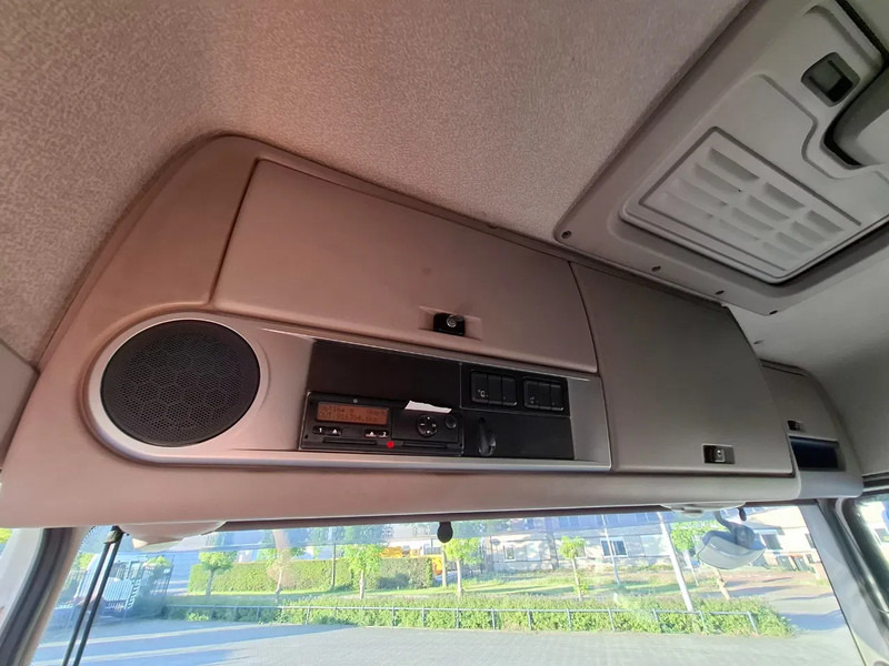 Tegljač DAF XF106-460 / INTARDER / DEB / MANUAL / AIRCO / CLEAN TRUCK / EURO-6 / 2014: slika 18