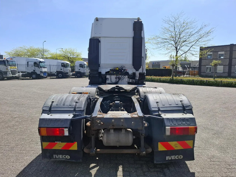 Iveco Stralis 440 / HYDRAULICS / BOOGIE / FRIDGE / 2XBED / 620664 KM / AIRCO / AUTOMATIC / EURO-6 / 2015 - Tegljač: slika 4 Iveco Stralis 440 / HYDRAULICS / BOOGIE / FRIDGE / 2XBED / 620664 KM / AIRCO / AUTOMATIC / EURO-6 / 2015 - Tegljač: slika 4