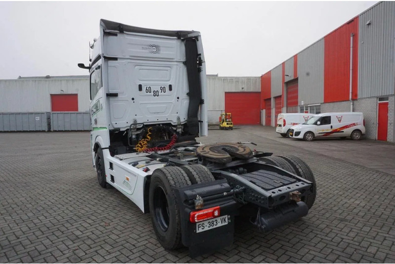 Mercedes-Benz ACTROS 1863 / ENGINE RUNNING / RETARDER/ HYDRAULICS / ONLY: 268593KM / GIGA-SPACE / MIRRORCAM / AUTOMATIC / EURO-6 / 2020 - Tegljač: slika 5 Mercedes-Benz ACTROS 1863 / ENGINE RUNNING / RETARDER/ HYDRAULICS / ONLY: 268593KM / GIGA-SPACE / MIRRORCAM / AUTOMATIC / EURO-6 / 2020 - Tegljač: slika 5