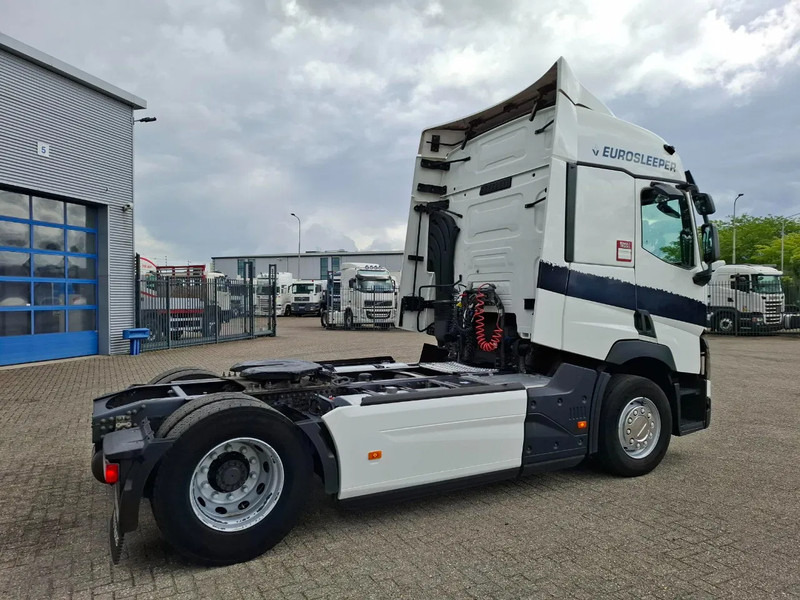 Renault T460 Comfort / CLEAN NL TRUCK / TUV:12-02-2026 / DOUBLE TANK / ACC / LWDS / FRIDGE / 2XBED / AUTOMATIC / EURO-6 / 2019 - Tegljač: slika 5 Renault T460 Comfort / CLEAN NL TRUCK / TUV:12-02-2026 / DOUBLE TANK / ACC / LWDS / FRIDGE / 2XBED / AUTOMATIC / EURO-6 / 2019 - Tegljač: slika 5