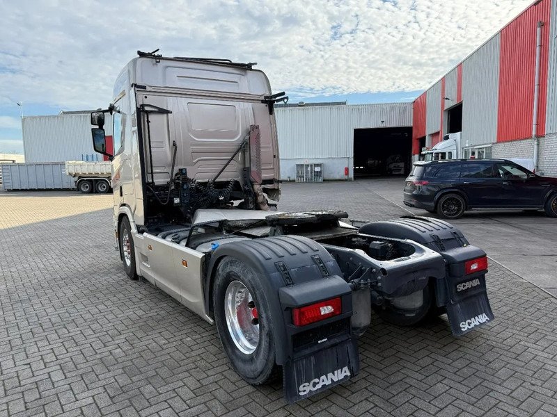 Scania NGS R450 / ENGINE RUNNING / RETARDER / HYDRAULICS / ONLY:565078 KM / FULL-AIR / ALCOA / LEATHER / EURO-6 / 2020 - Tegljač: slika 3 Scania NGS R450 / ENGINE RUNNING / RETARDER / HYDRAULICS / ONLY:565078 KM / FULL-AIR / ALCOA / LEATHER / EURO-6 / 2020 - Tegljač: slika 3