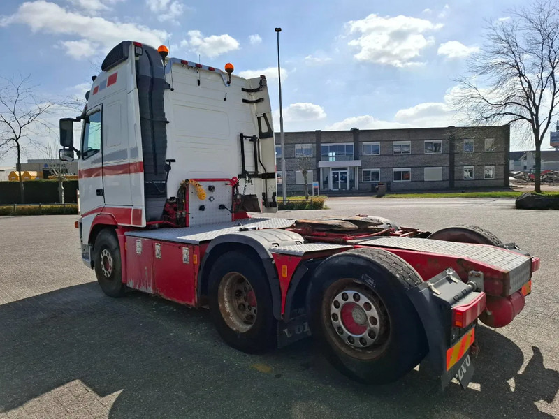 Volvo FH13-480 / VEB / HYDRAULICS / LIFT+LENKACHSE / FRIDGE / ONLY:672406 KM / AUTOMATIC / EURO-3 / 2006 - Tegljač: slika 3 Volvo FH13-480 / VEB / HYDRAULICS / LIFT+LENKACHSE / FRIDGE / ONLY:672406 KM / AUTOMATIC / EURO-3 / 2006 - Tegljač: slika 3