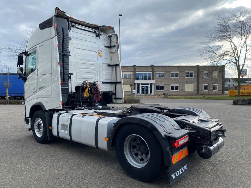Volvo FH4-500 / VEB+ / HYDRAULICS / LWDS / I-PARCOOL / FRIDGE / AUTOMATIC / EURO-6 / 2018 - Tegljač: slika 3 Volvo FH4-500 / VEB+ / HYDRAULICS / LWDS / I-PARCOOL / FRIDGE / AUTOMATIC / EURO-6 / 2018 - Tegljač: slika 3