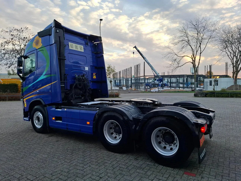 Volvo FH4-540 / VEB+ / RETARDER / 60TON / I-PARKCOOL / DOUBLE TANK / TUV:06-05-2026 / INLINER / FULL-AIR / AUTOMATIC / EURO-6 / 2018 - Tegljač: slika 3 Volvo FH4-540 / VEB+ / RETARDER / 60TON / I-PARKCOOL / DOUBLE TANK / TUV:06-05-2026 / INLINER / FULL-AIR / AUTOMATIC / EURO-6 / 2018 - Tegljač: slika 3