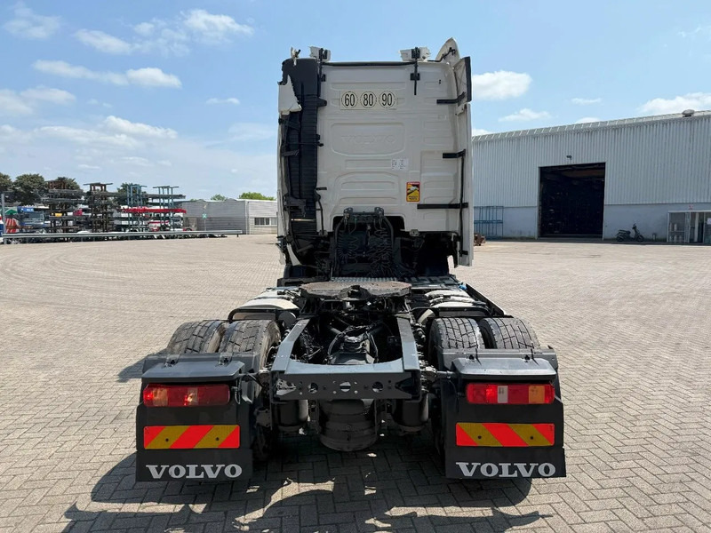 Volvo FH5-500 / ENGINE RUNNING / TURBO COMPOUND / ONLY:434243 KM / VEB+ / PARKCOOL / DOUBLE TANK / EURO-6 / 2021 - Tegljač: slika 4 Volvo FH5-500 / ENGINE RUNNING / TURBO COMPOUND / ONLY:434243 KM / VEB+ / PARKCOOL / DOUBLE TANK / EURO-6 / 2021 - Tegljač: slika 4