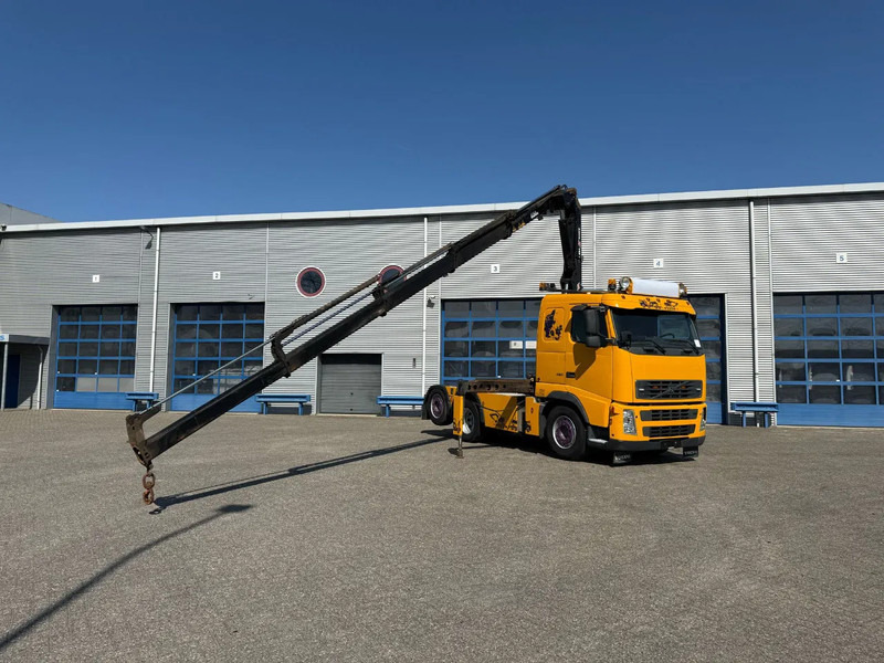 Volvo FH12-420 / CRANE AMCO VEBA V8204S / REMOTE / XENON / AIRCO / ANALOGE TACHO / MANUAL / EURO-3 / 2003 - Kamion sa dizalicom: slika 2 Volvo FH12-420 / CRANE AMCO VEBA V8204S / REMOTE / XENON / AIRCO / ANALOGE TACHO / MANUAL / EURO-3 / 2003 - Kamion sa dizalicom: slika 2
