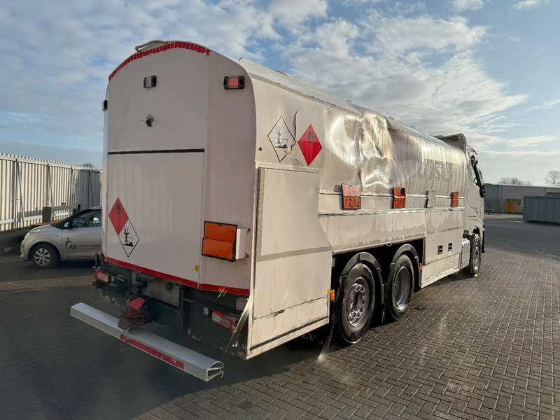 Volvo FH5-500 6X2 / ENGINE RUNNING / LIFT+LENKACHSE / FULL AIR / ADR / EUROTANK / 9-TON FRONT AXLE / EURO-6 / 2022 - Kamion cisterna: slika 5 Volvo FH5-500 6X2 / ENGINE RUNNING / LIFT+LENKACHSE / FULL AIR / ADR / EUROTANK / 9-TON FRONT AXLE / EURO-6 / 2022 - Kamion cisterna: slika 5