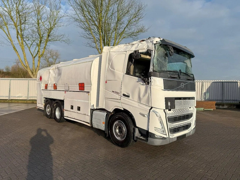 Volvo FH5-500 6X2 / ENGINE RUNNING / LIFT+LENKACHSE / FULL AIR / ADR / EUROTANK / 9-TON FRONT AXLE / I-SAVE / EURO-6 / 2022 - Kamion cisterna: slika 2 Volvo FH5-500 6X2 / ENGINE RUNNING / LIFT+LENKACHSE / FULL AIR / ADR / EUROTANK / 9-TON FRONT AXLE / I-SAVE / EURO-6 / 2022 - Kamion cisterna: slika 2
