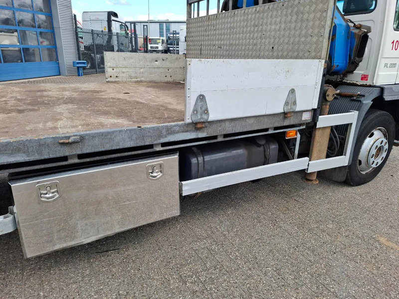 Kamion sa dizalicom Volvo FL6-220 / HMF 910 / REMOTE / ONLY:493620 KM / AIRCO / FULL-AIR / MANUAL / EURO-3 / 2003: slika 15